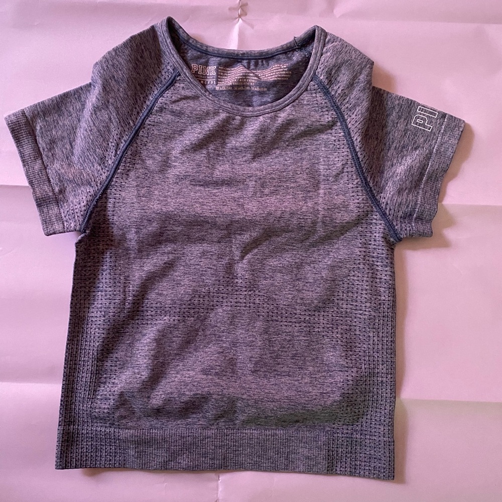 Pink 🆚 Seamless top-S